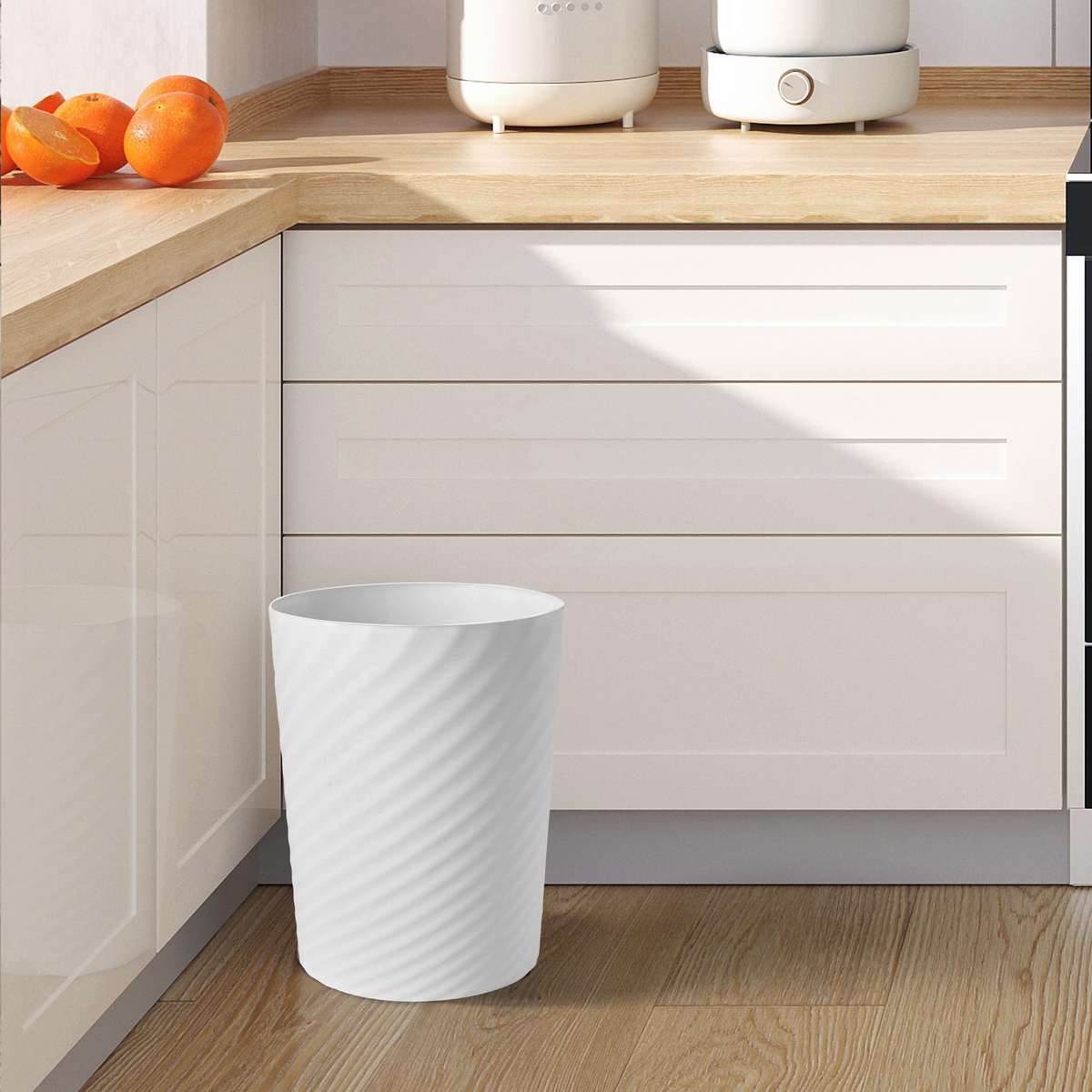 Garbage Can Color White