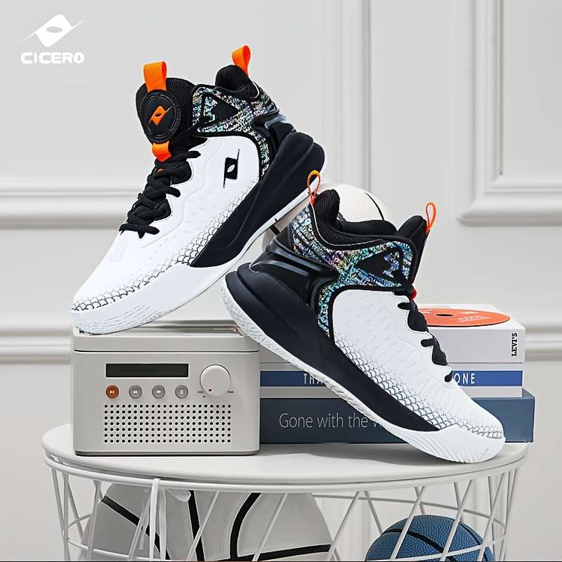 Sneakers Black Size Uk 7.5