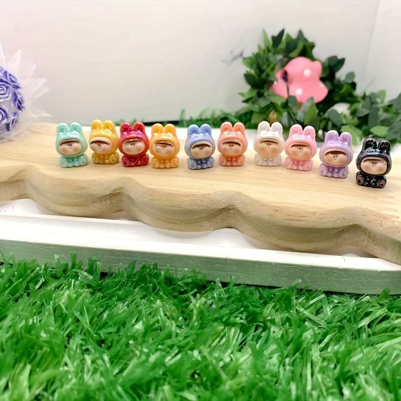 Car Interior Decor Items 7Pcs Mixed Color Three Dimensional Figures