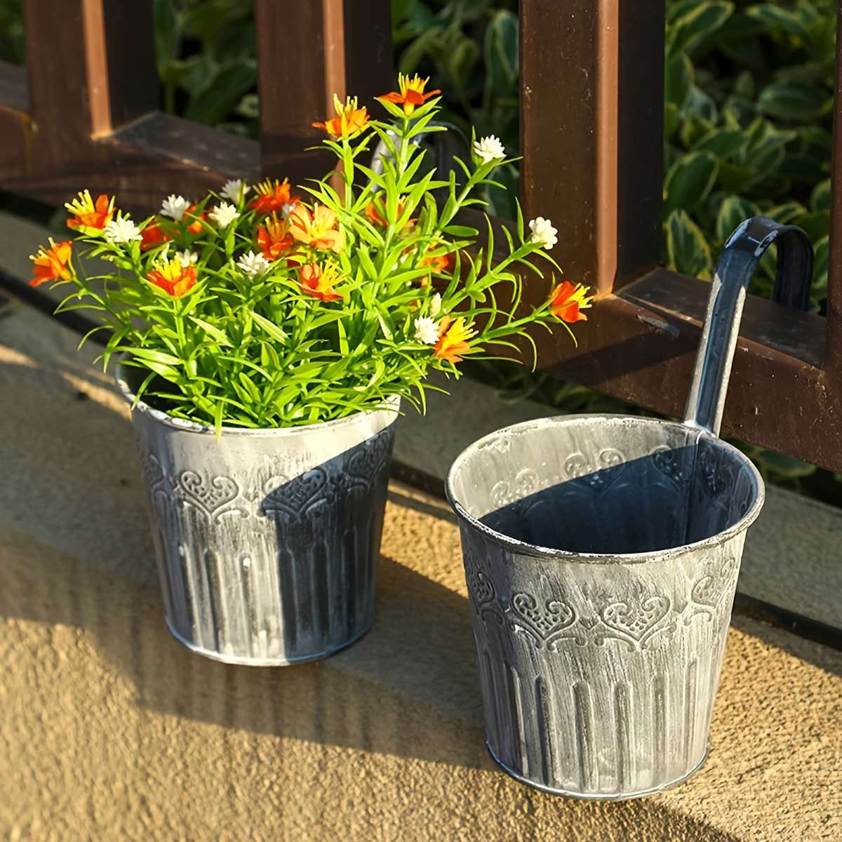 Flowerpot Quantity 2 Retro Whitewash Round Hanging Bucket