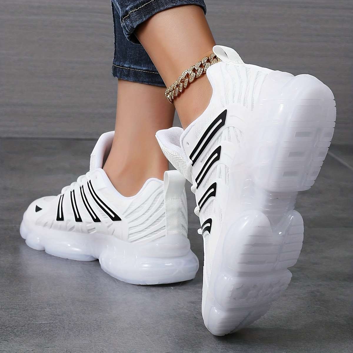 Women S Sneakers Color White Sizeuk 7