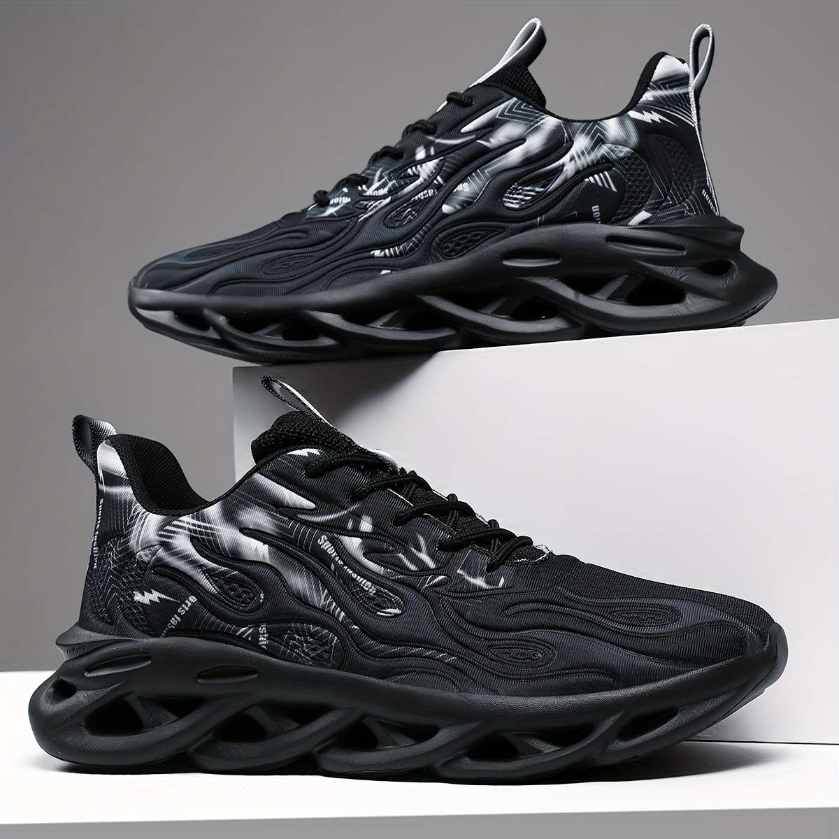 Sneakers Color White And Black Sizeuk 7