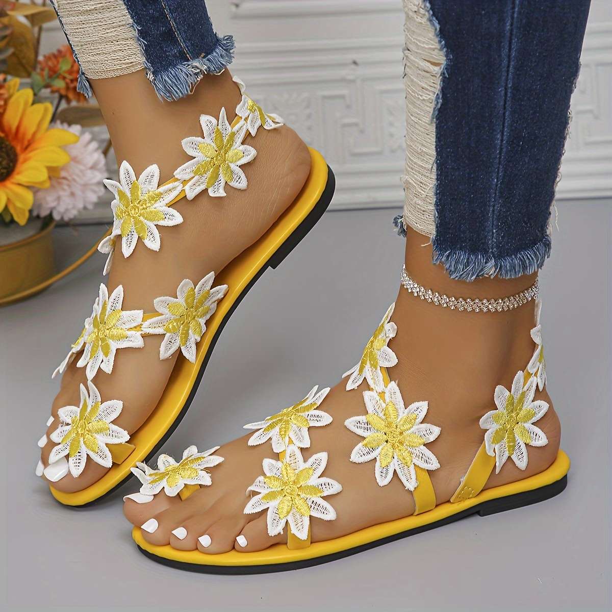 Sandals Color White Sizeuk 7.5