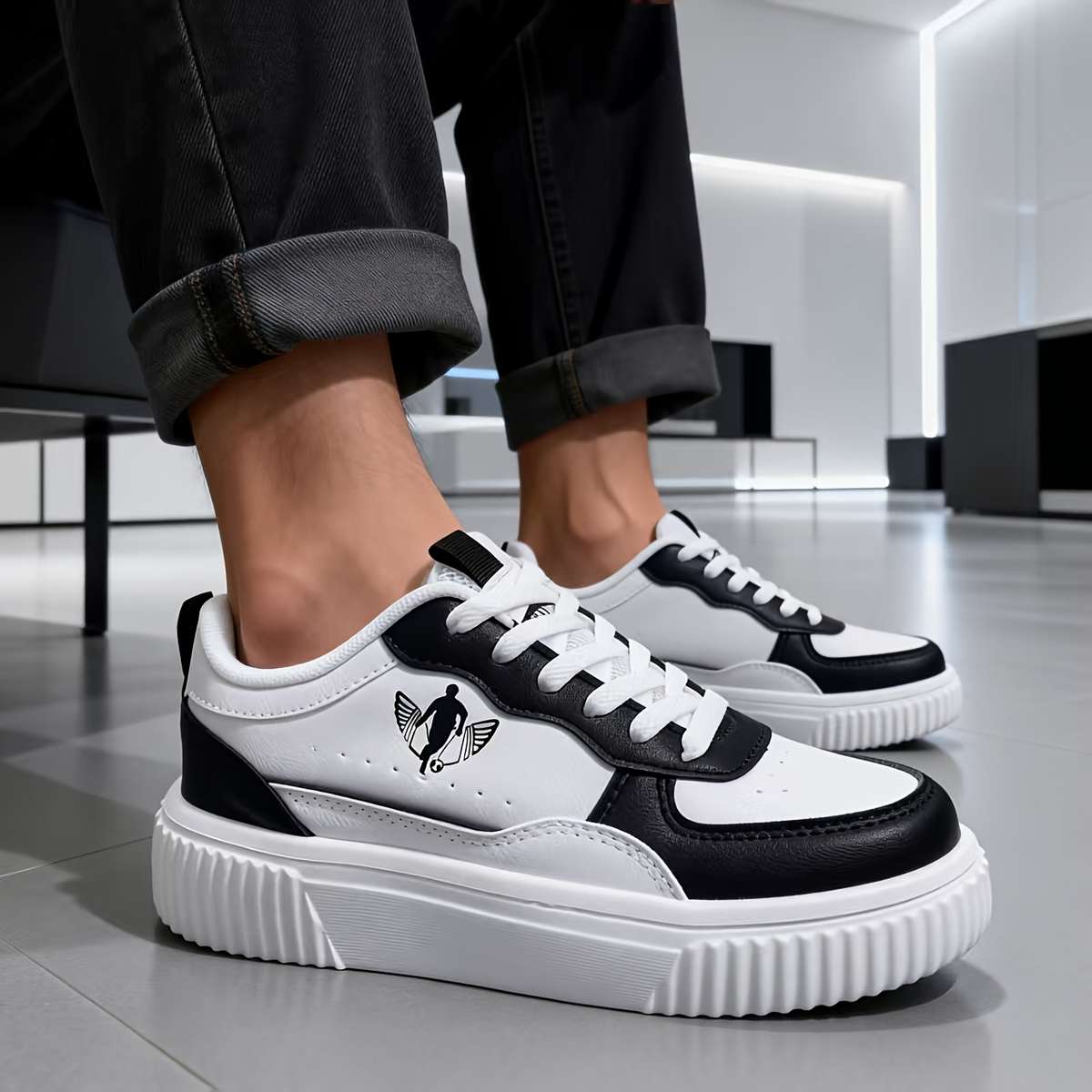 Sneakers Color White Sizeuk 7.5