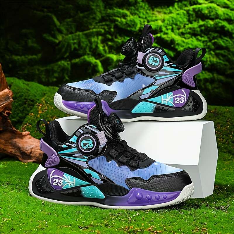 Sneakers Blue Size Uk 7 Big Kid