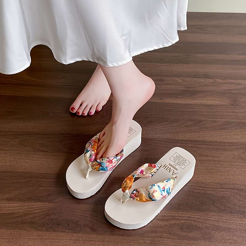 Ladies Summer Flip Flops White Uk 2
