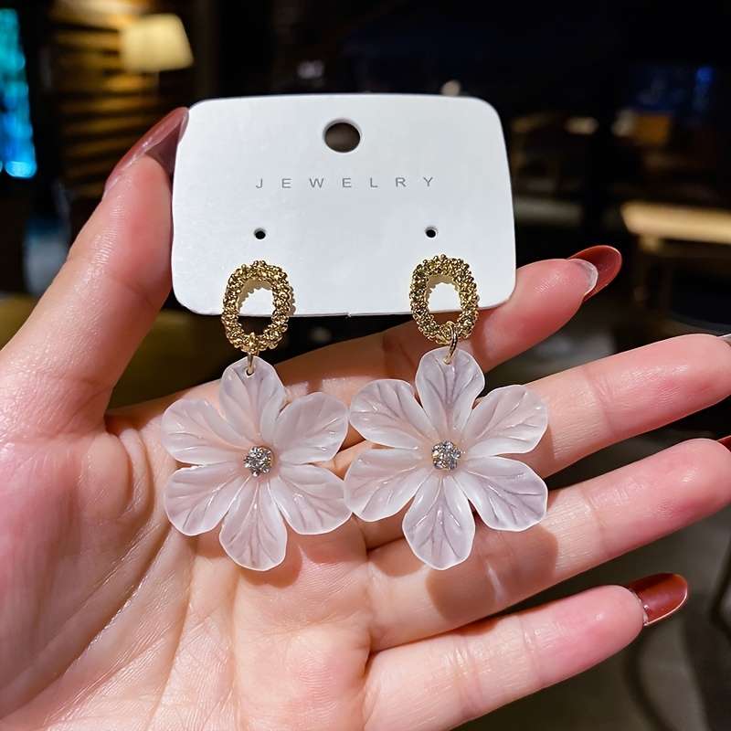 Women S Earrings Style The Flowers