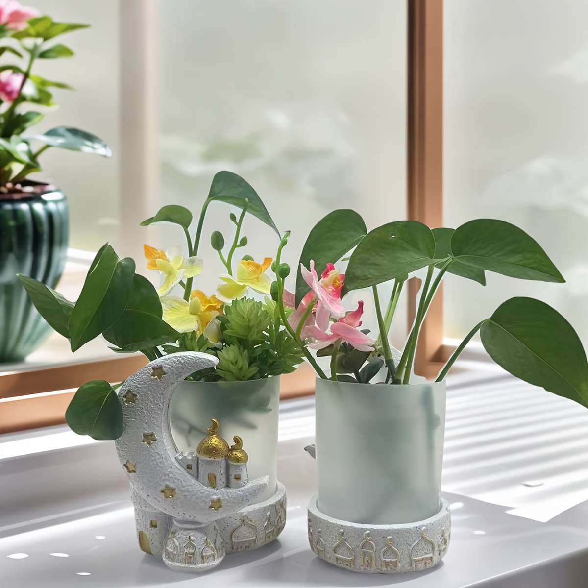 Flowerpotsize 11 5Cmx9 5Cmx13Cmcolor White Add Golden