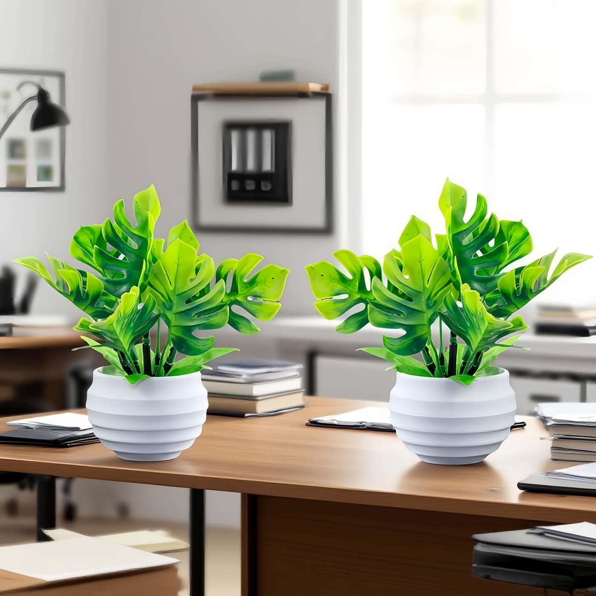 Flowerpot Model Green Leaves  White Pot Quantity2 Pots