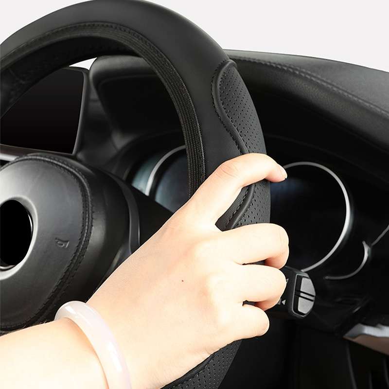 Car Steering Wheel Cover Red Quantity