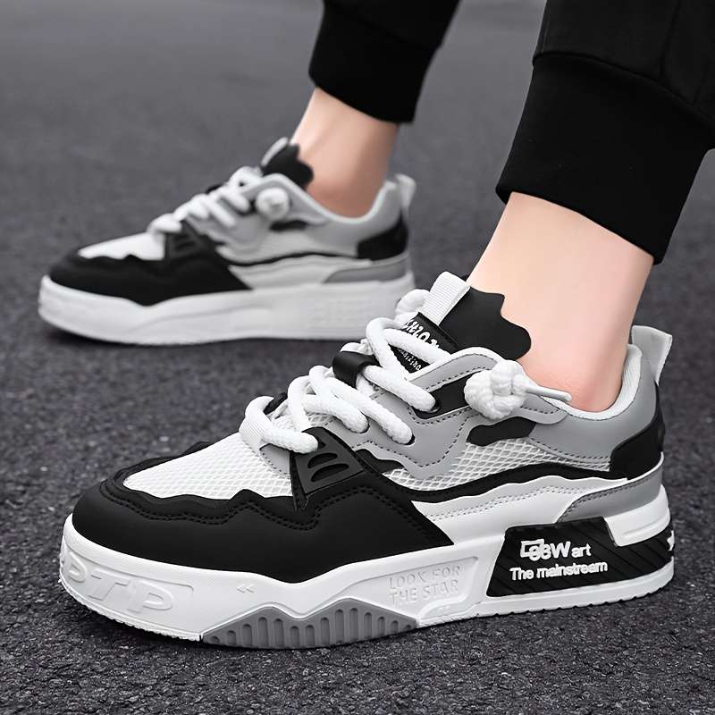 Sneakers Color Black In White Sizeuk 7