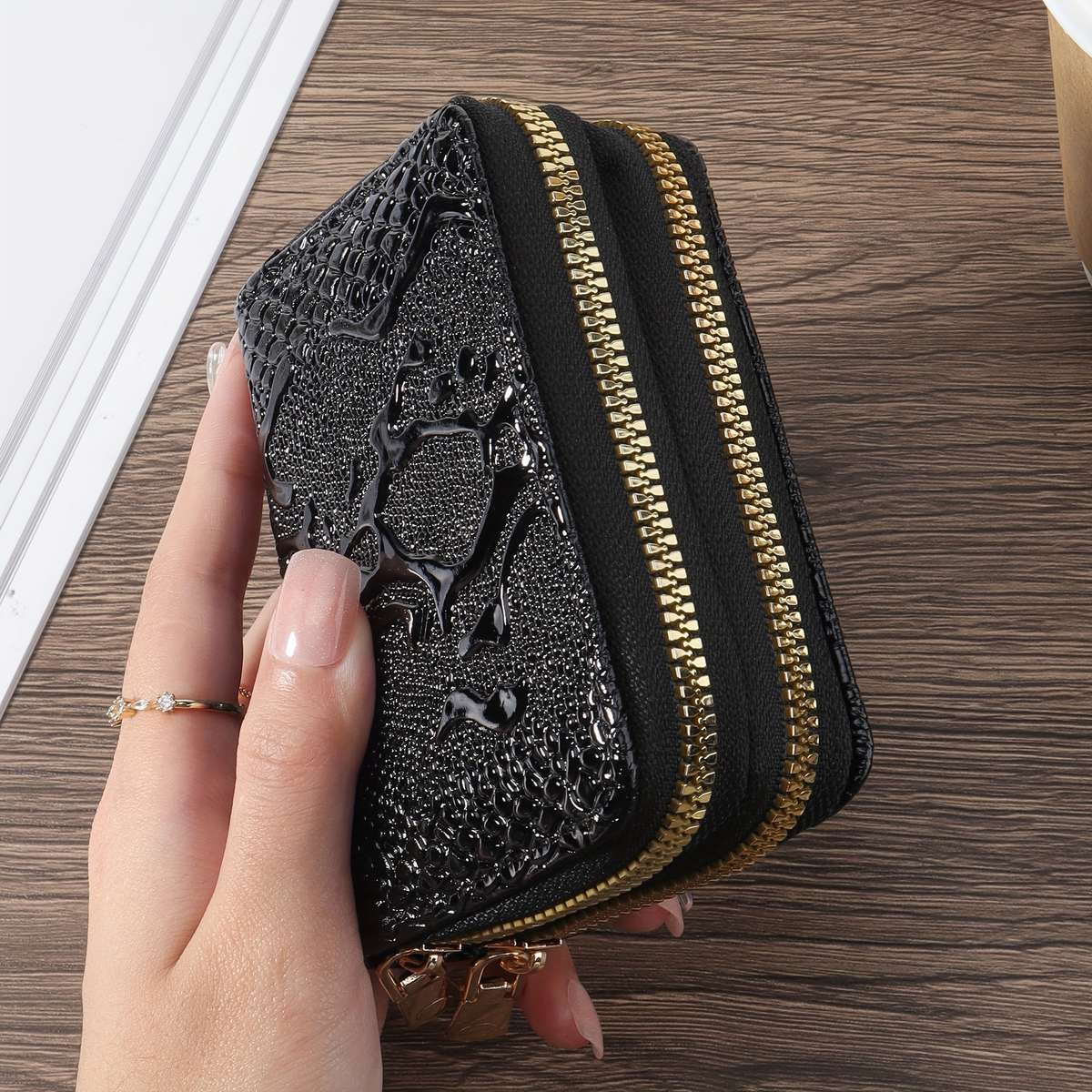 Women'S Minimalist Nylon Short Wallet Solid Color Coin Purse With Zipper Closure Lightweight