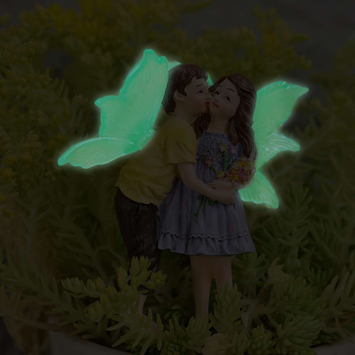 Romantic Resin Fairy Kiss Statue Fairy