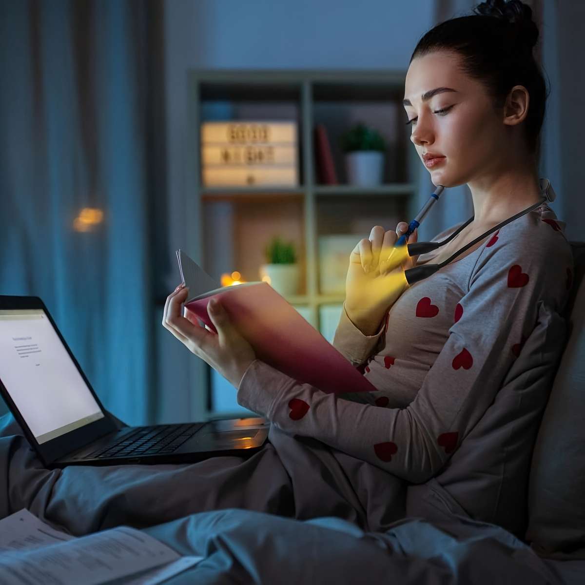 Portable Lamp Color Black Shell   1Pcs