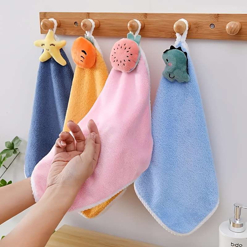 Towel Model 2Pcs Dinosaur  Fivepointed Star