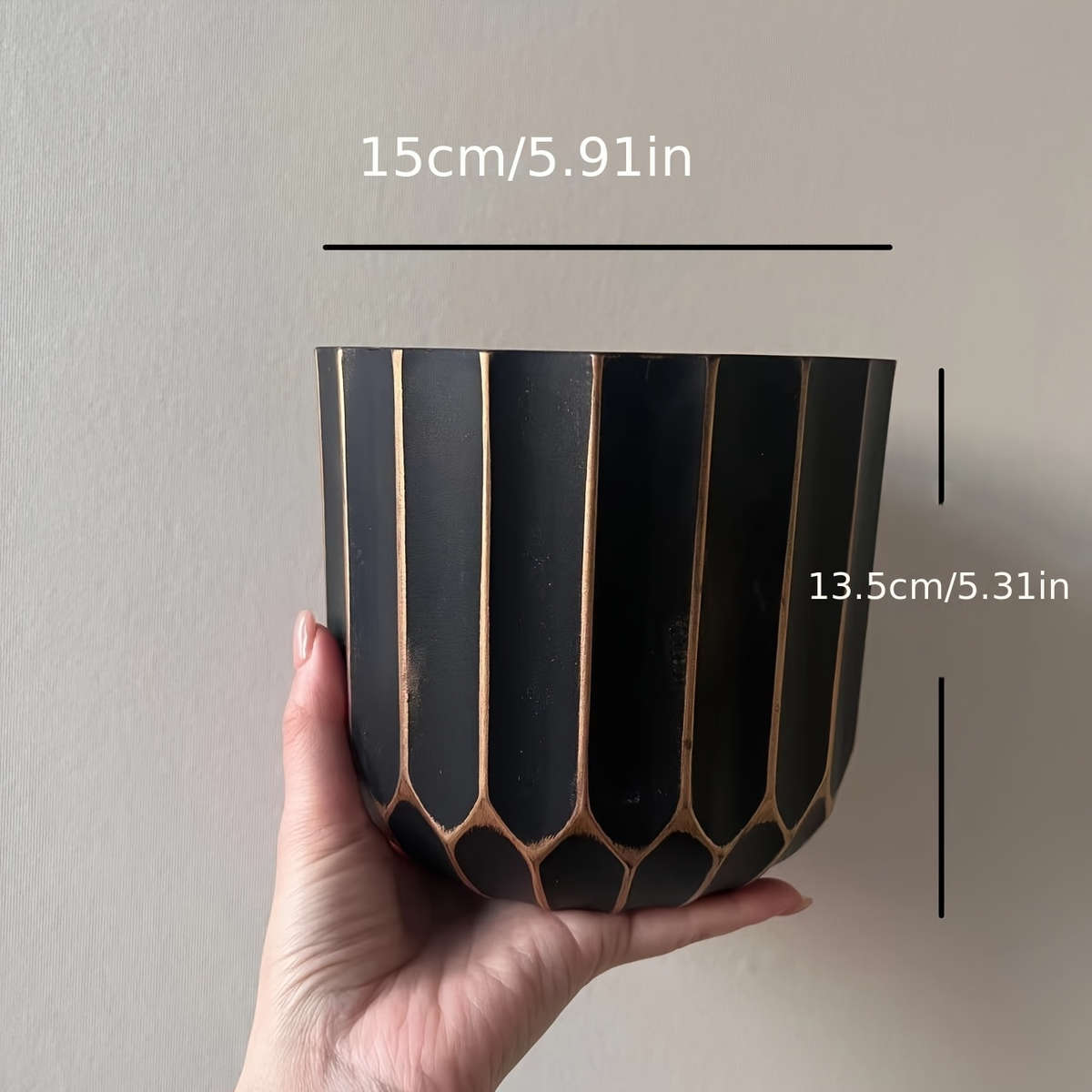 Flowerpot Color Black Brushed Golden Sizecaliber 10.5*Height 9.5Cm