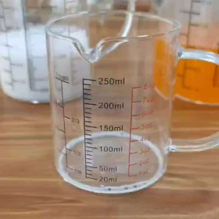 Measuring Cup Model Medium Graduated Cup 18Oz