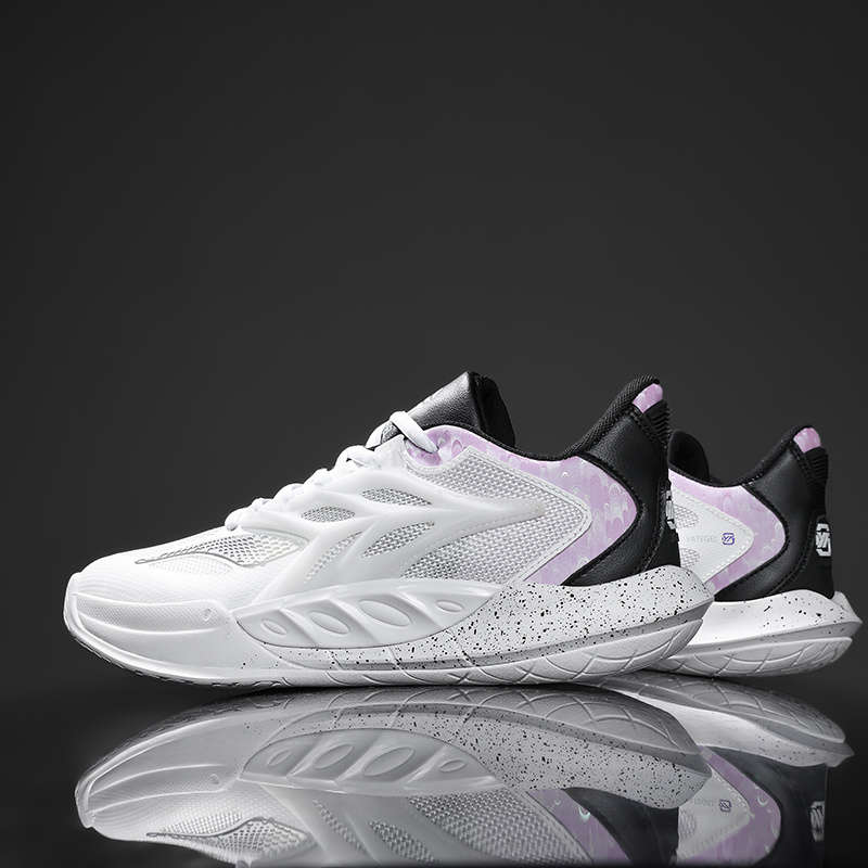 Sneakers White And Black Size Uk 7