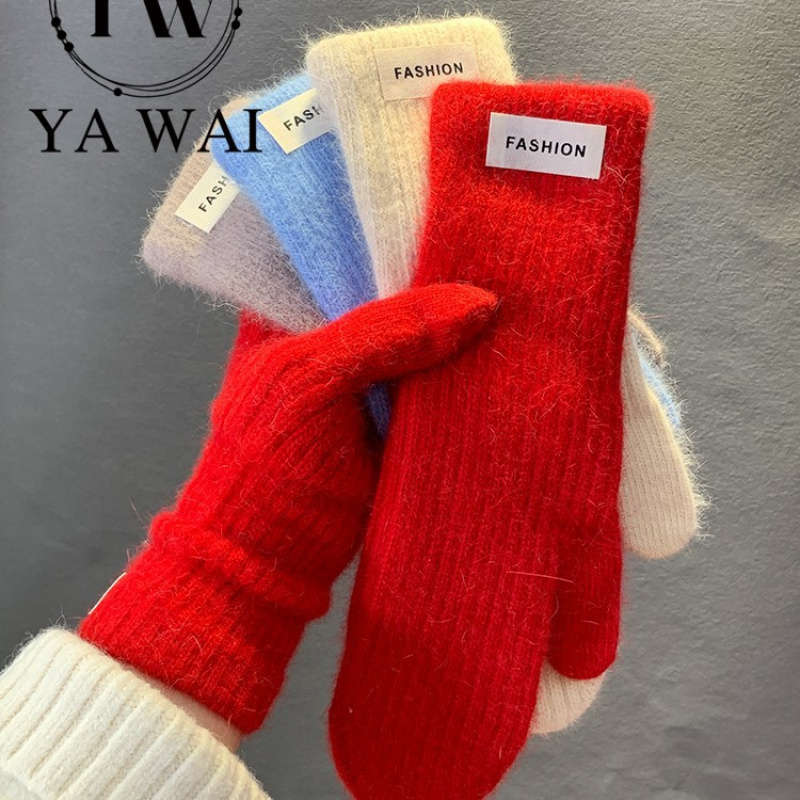 Gloves Color Khaki 1