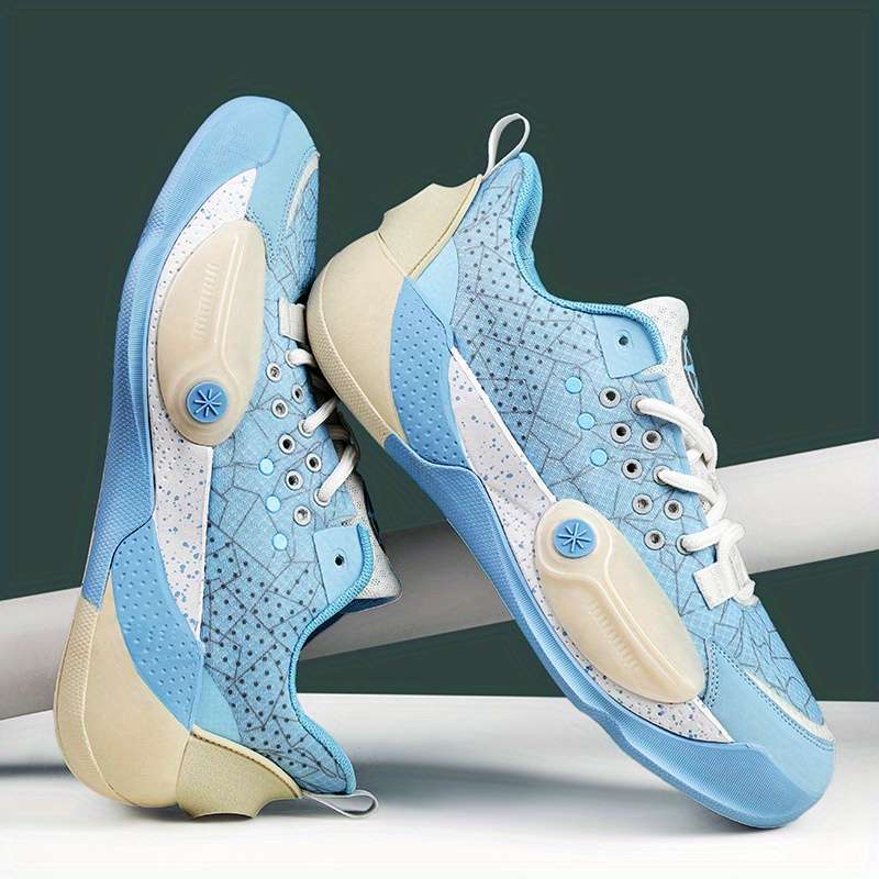 Sneakers Ice Blue Size Uk 7