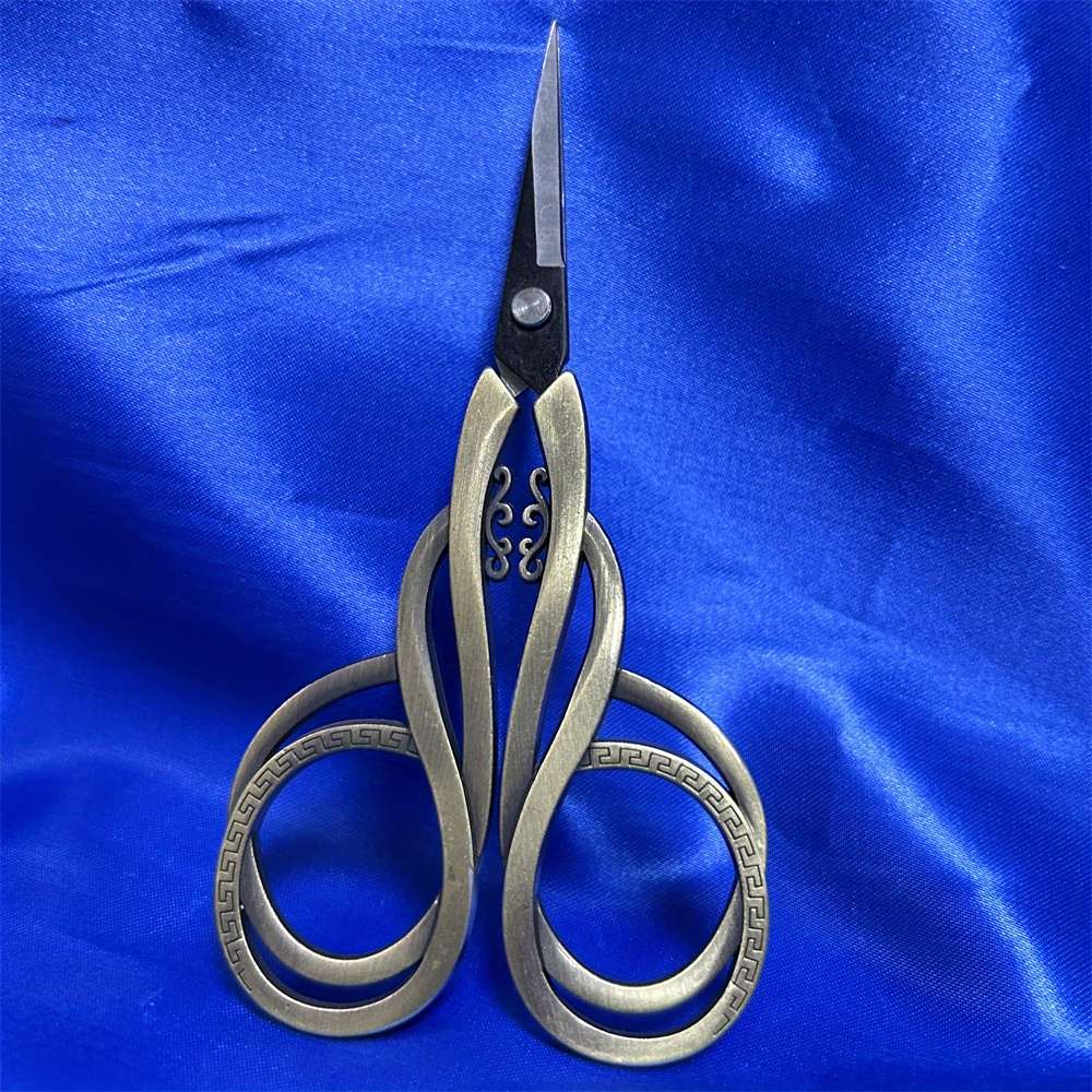 Scissors Style Scissors White