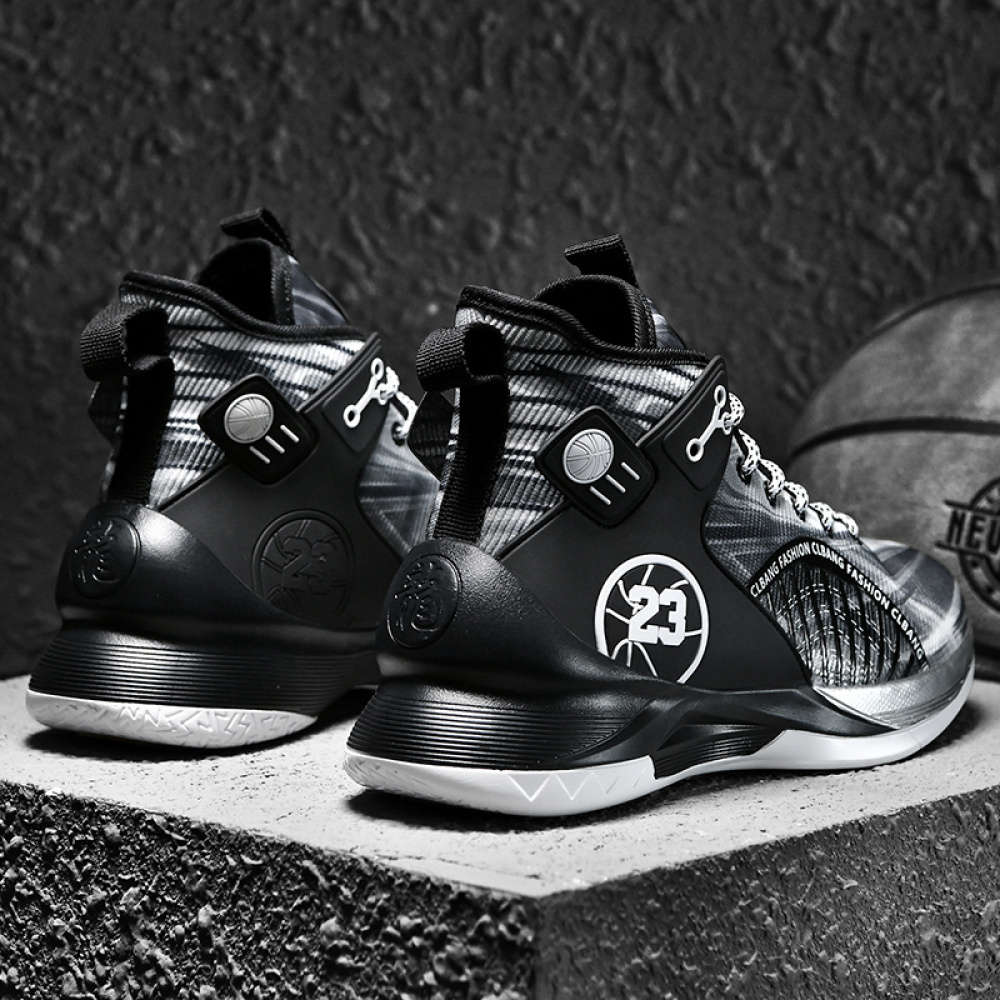 Sneakers Black Size Uk 7