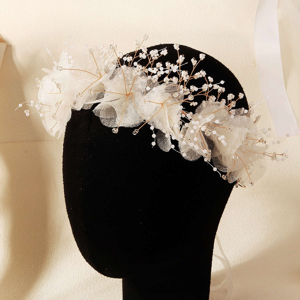 Wedding Supplies Color Pale Yellow