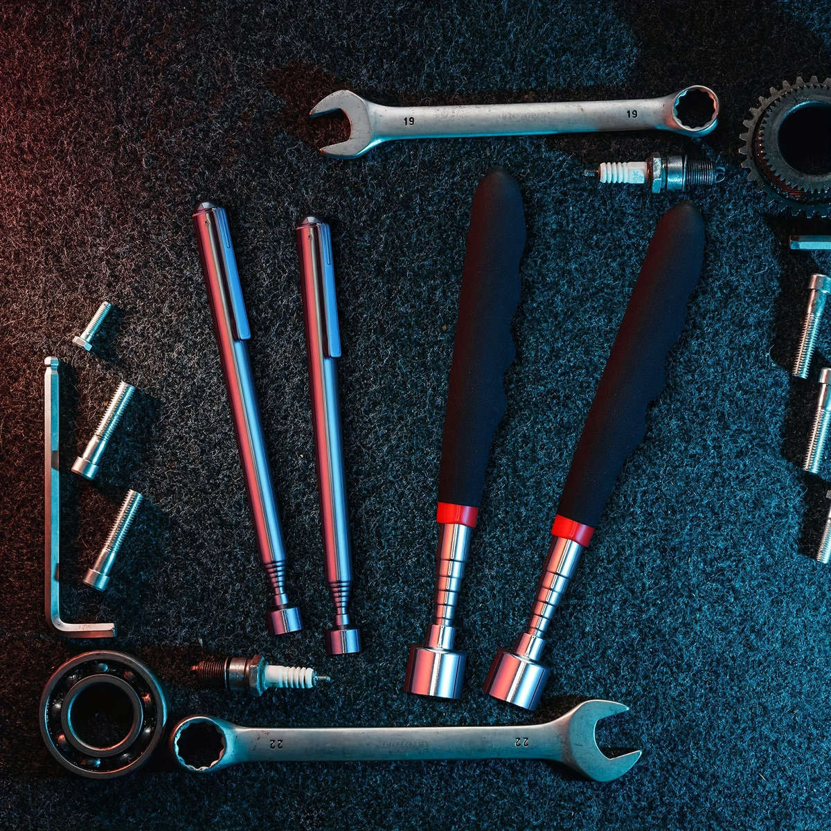Heavy-Duty 3-in-1 Telescopic Magnetic Gripping Tool