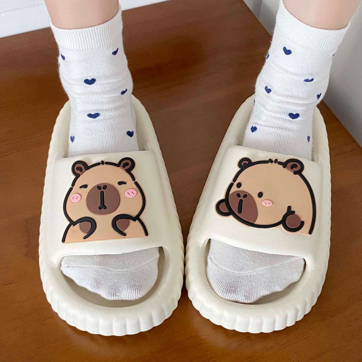 Sandals Color White Size Uk 2.5 3