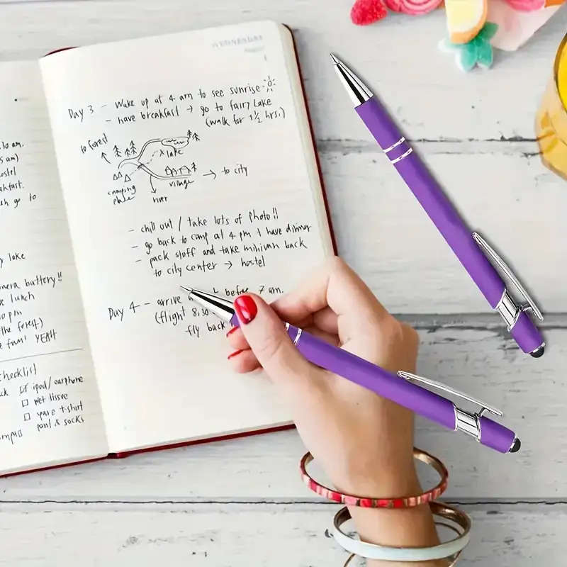 Pen color 2 pens  10 refills