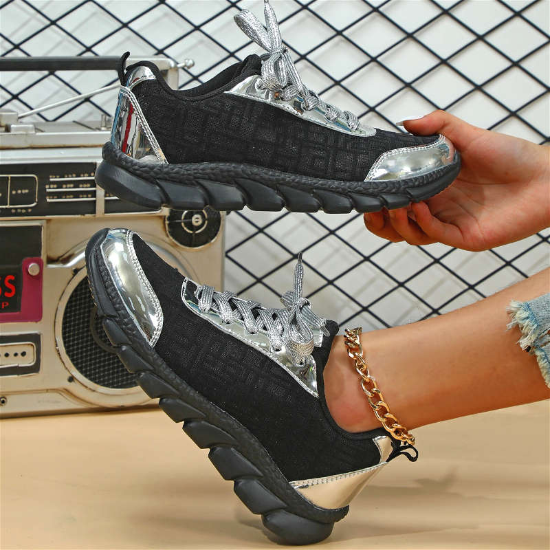 Women S Sneakers Color Black And Silvery Sizeuk 8