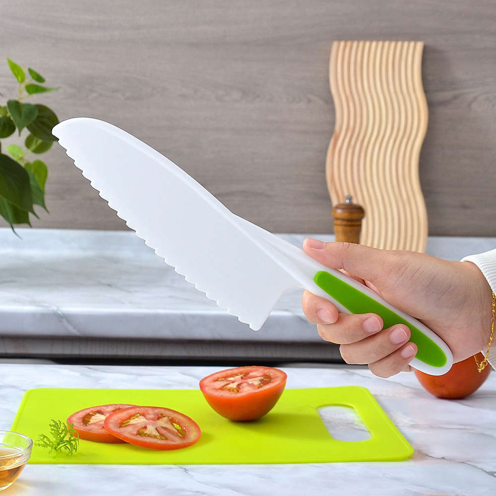 Bread And Cheese Knife Color 3 Piece Set