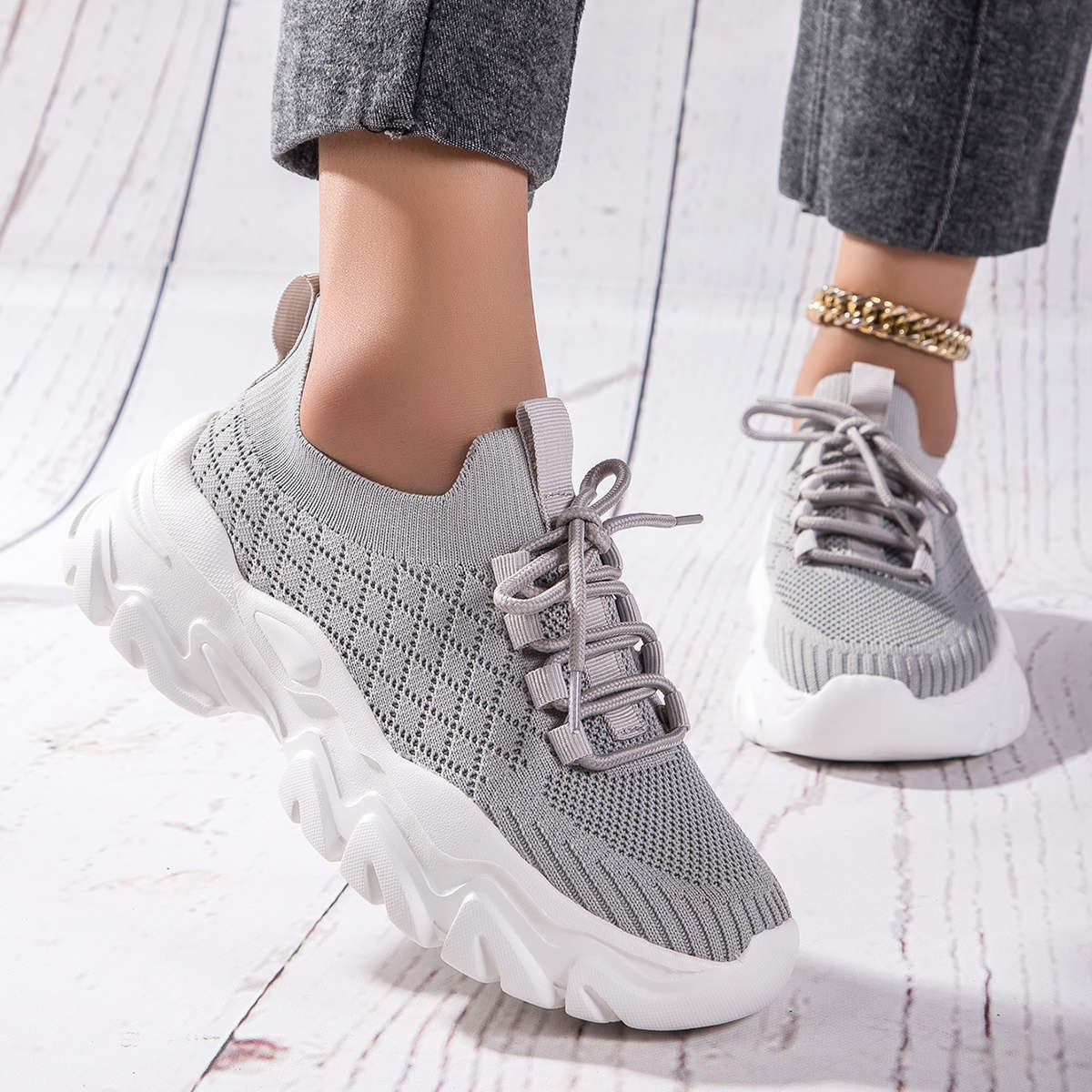 Women S Sneakers Color Light Grey Sizeuk 8