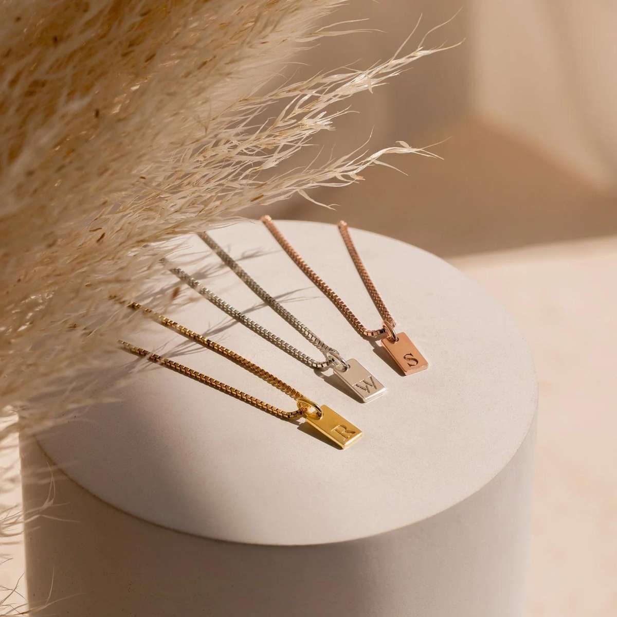 Womens Necklace Color X