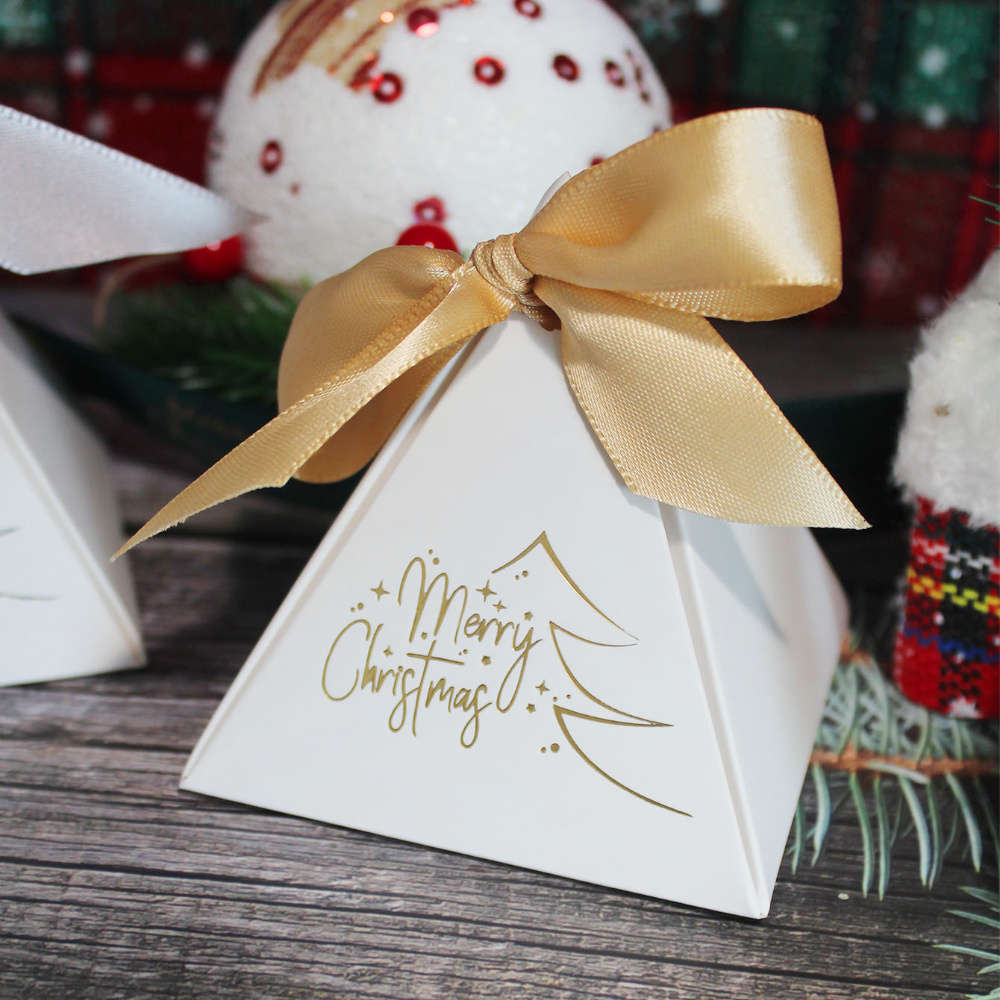 Christmas Gift Boxes Color White Box-Green Ribbon Quantity 5Pcs