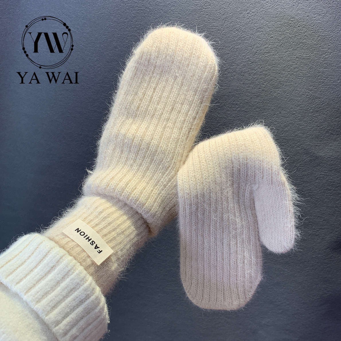 Gloves Color Khaki 1