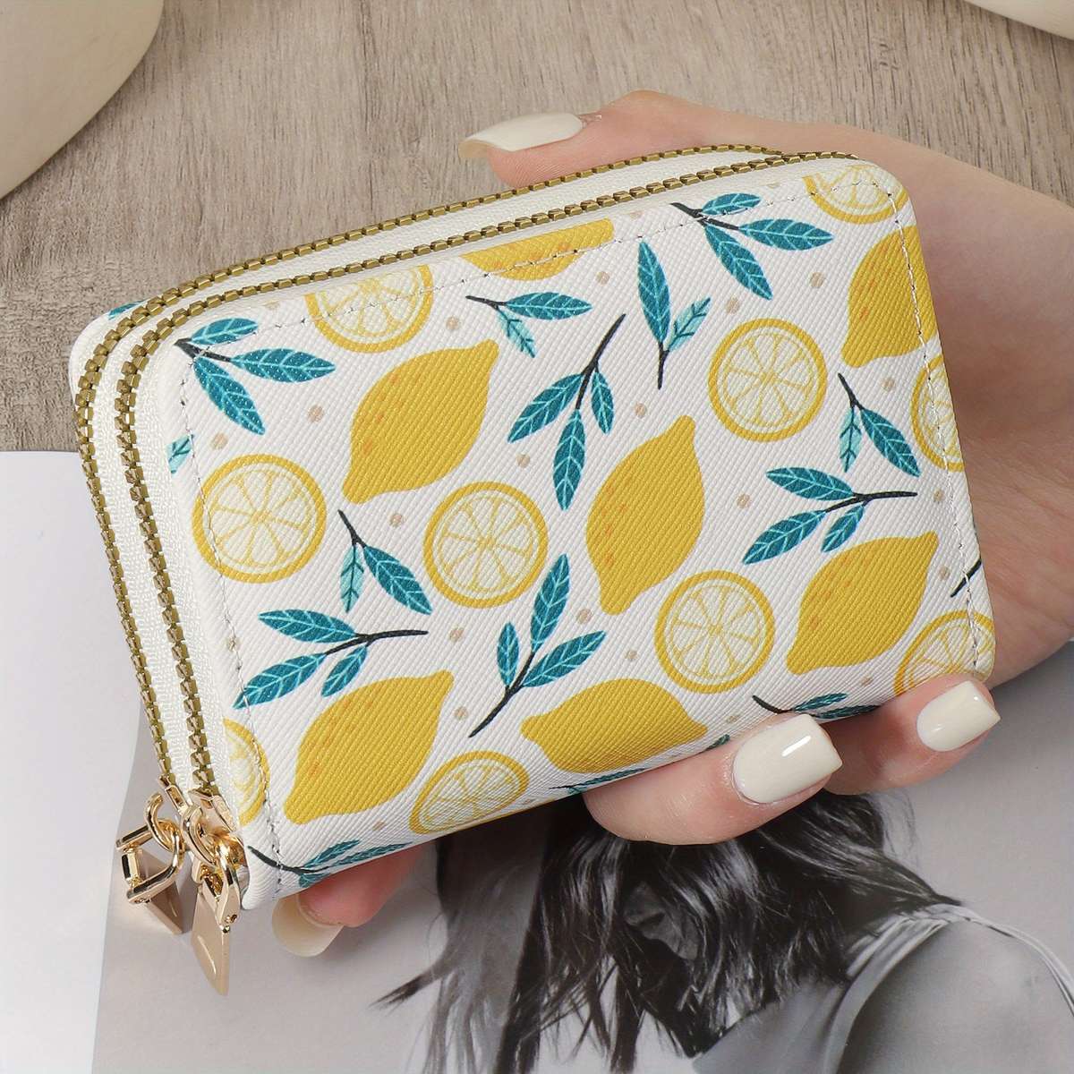 Lemon Print Stylish Credit Card Holder With Double-Layer Zipper Lightweight Wallet Vibrant Y