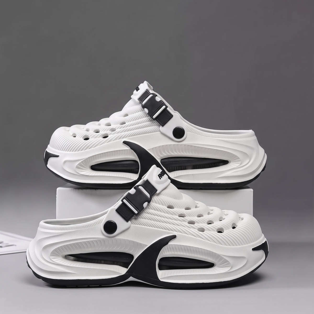 Sandals Color Black In White Size Uk 9.5 10