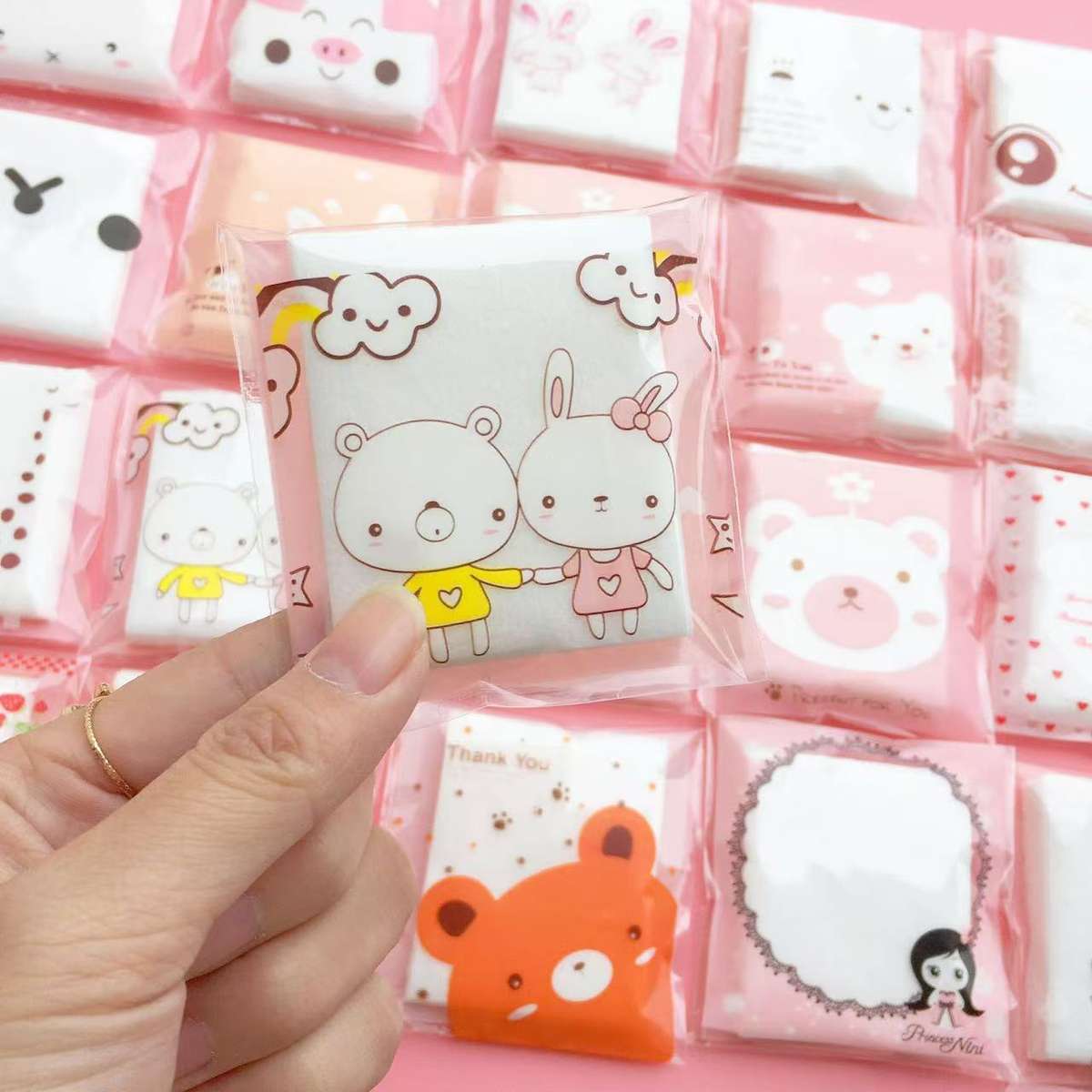 7pcs 7 Individually Packaged Disposable Towels Compact Portable Square Towel