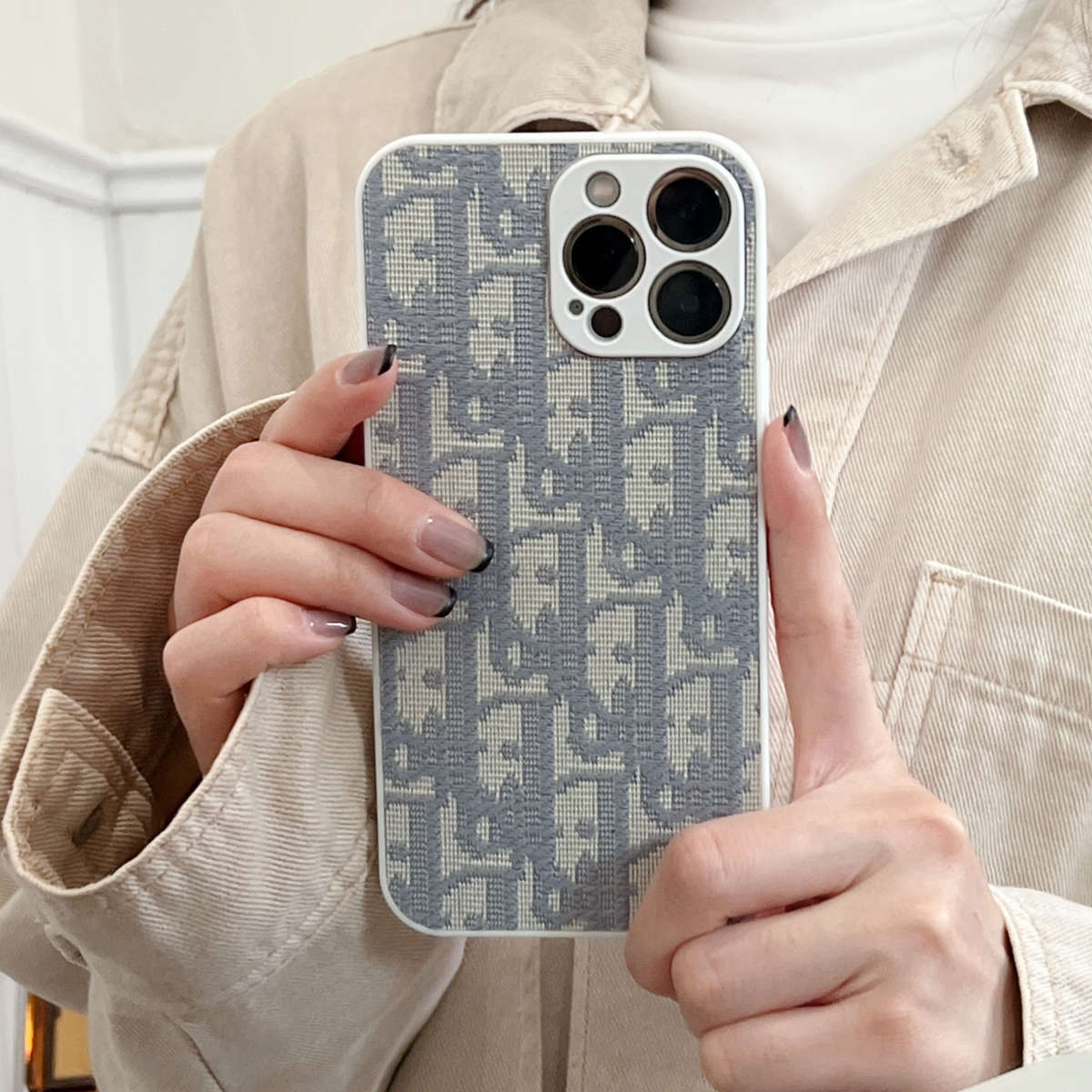 1Pc White For iPhone X Premium Embroidered Phone Case