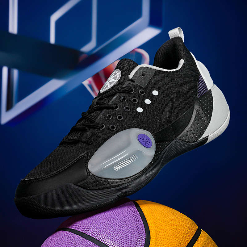 Sneakers Black Size Uk 7