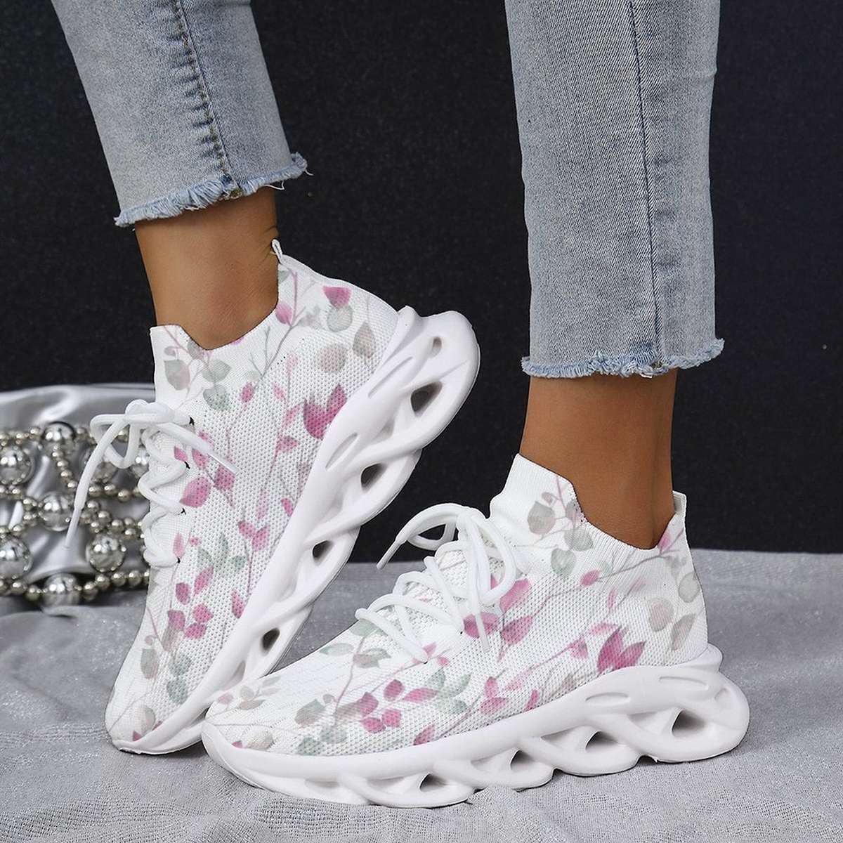 Women S Sneakers Color Pink White Sizeuk 8