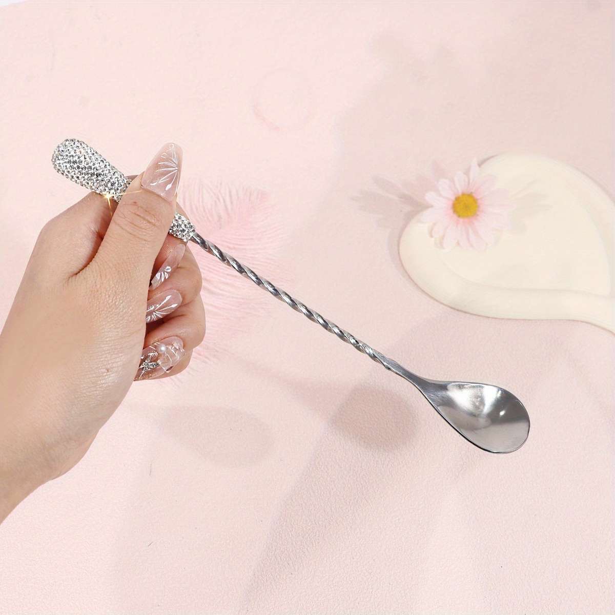 Kitchenware Items 1 Silver Scoop