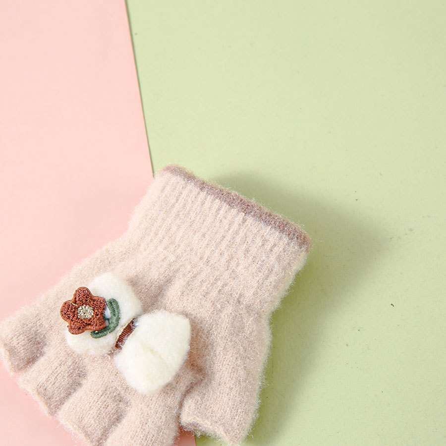 Winter Gloves Color Beige Color Size 1 To 4Y
