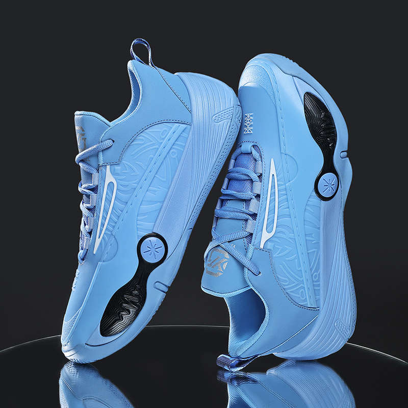 Sneakers Bay Blue Size Uk 7