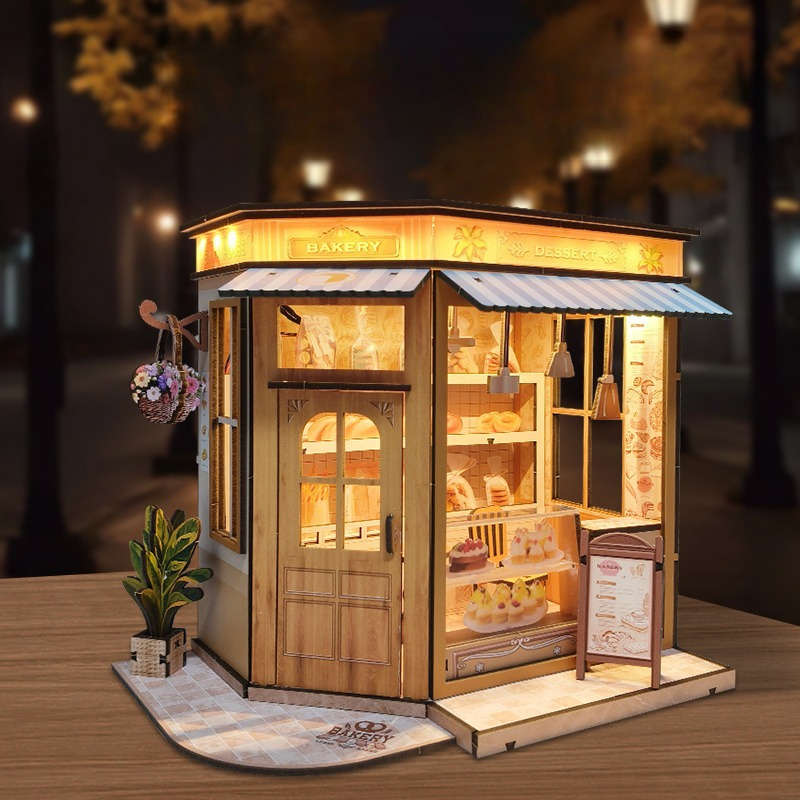 3D Building Model Puzzle Set Style Bread House