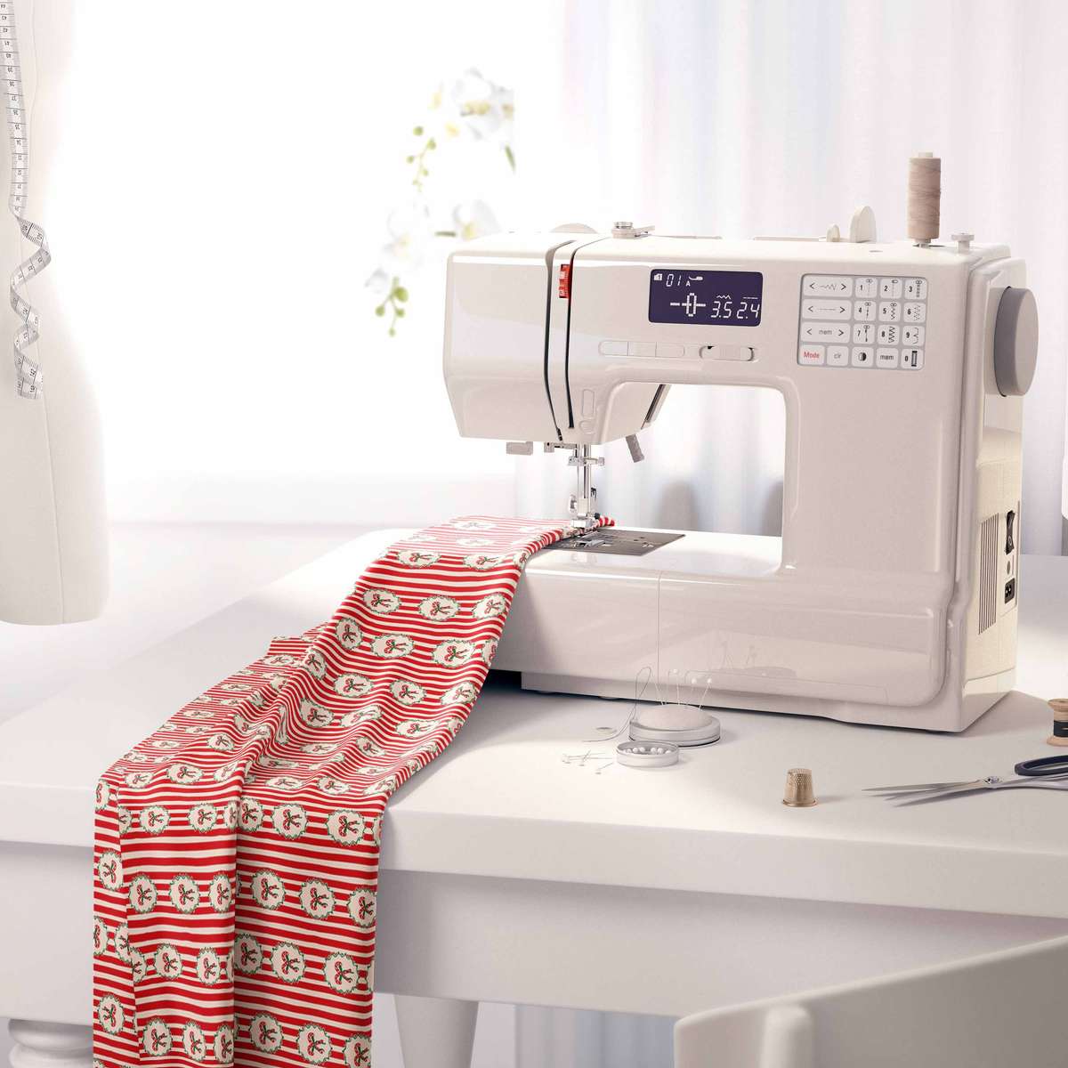 Christmas Tablecloth   Size 1.83Meterx111.76Cm