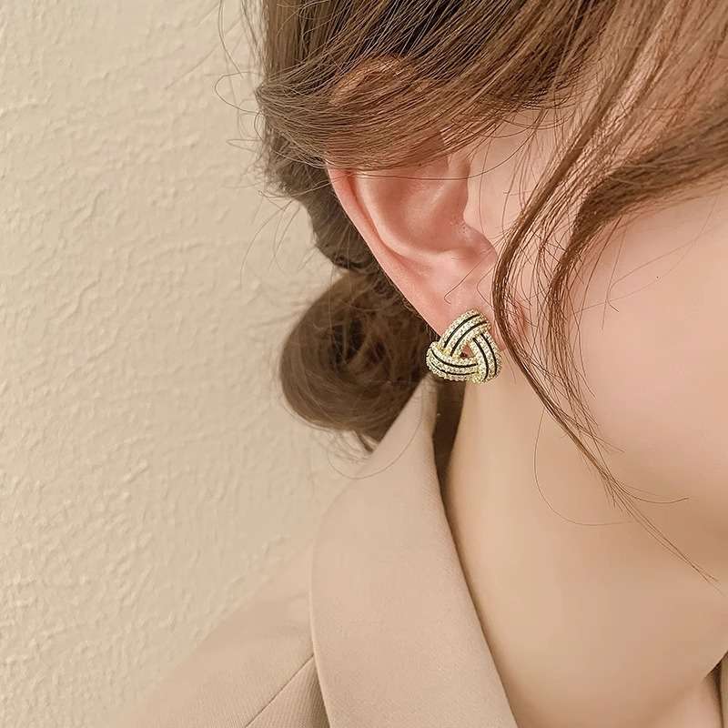 Women S Earrings Quantity 1 Pair