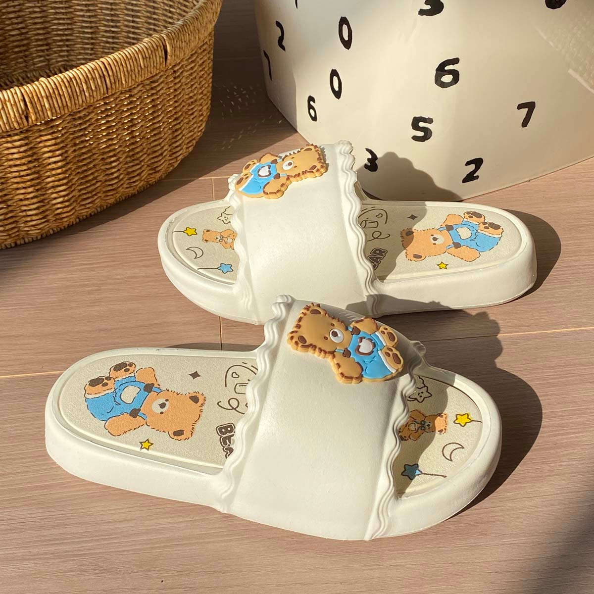 Sandals Color Yellow Size Uk 2.5 3