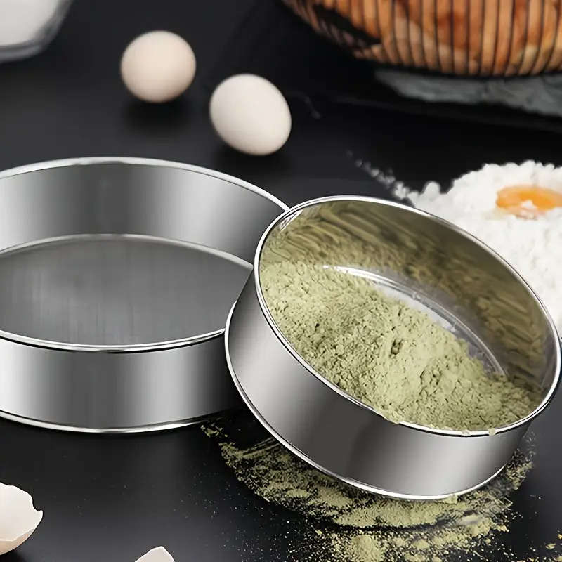 Kitchenware Model Flour Sieve